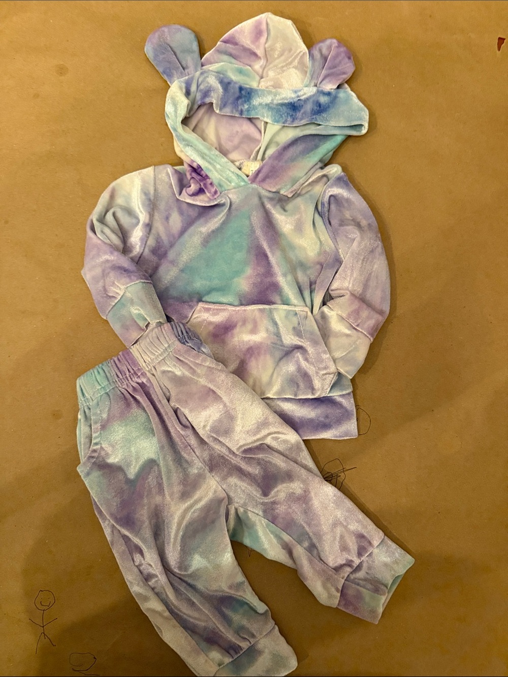 Kids Tales Baby purple tie-dye velour hoodie and sweatpants set size 3 months